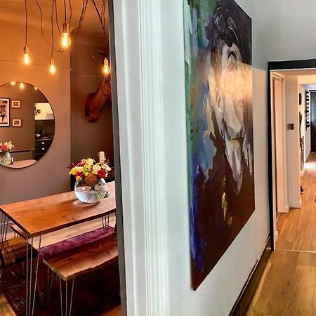 Chic Townhouse Near Tunnels Beaches Ilfracombe Eksteriør billede
