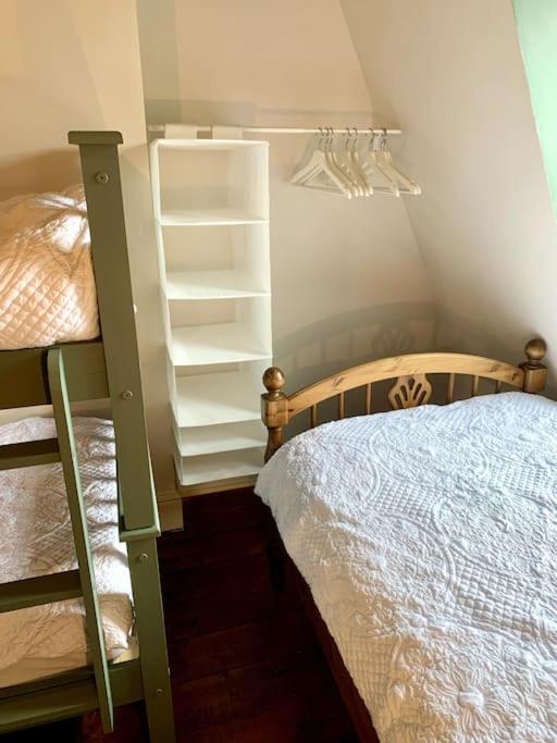 Chic Townhouse Near Tunnels Beaches Ilfracombe Eksteriør billede