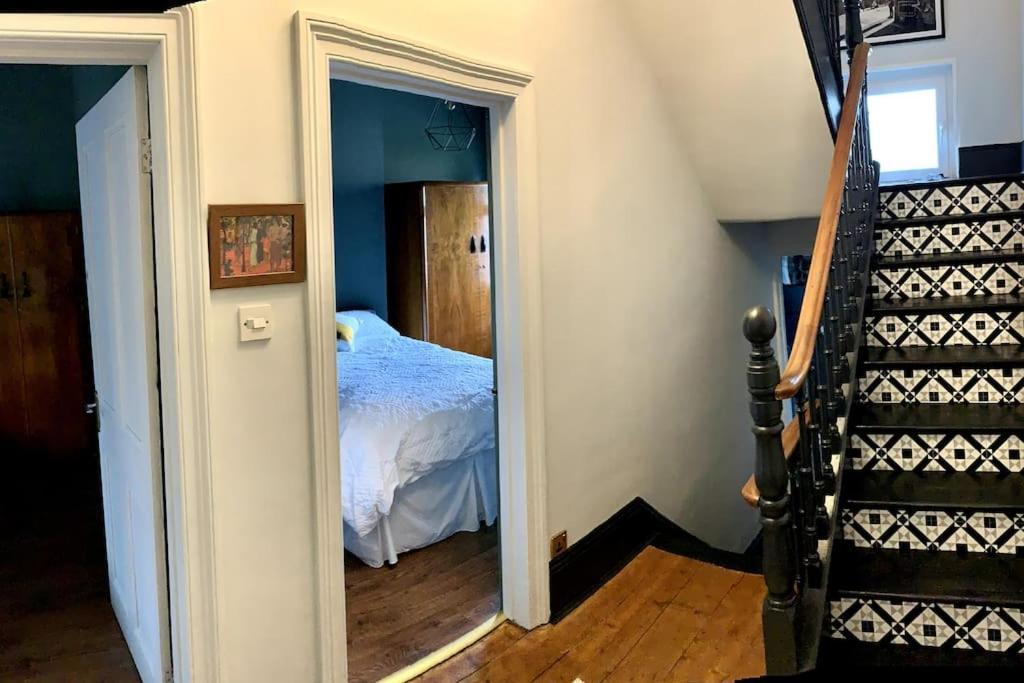 Chic Townhouse Near Tunnels Beaches Ilfracombe Eksteriør billede